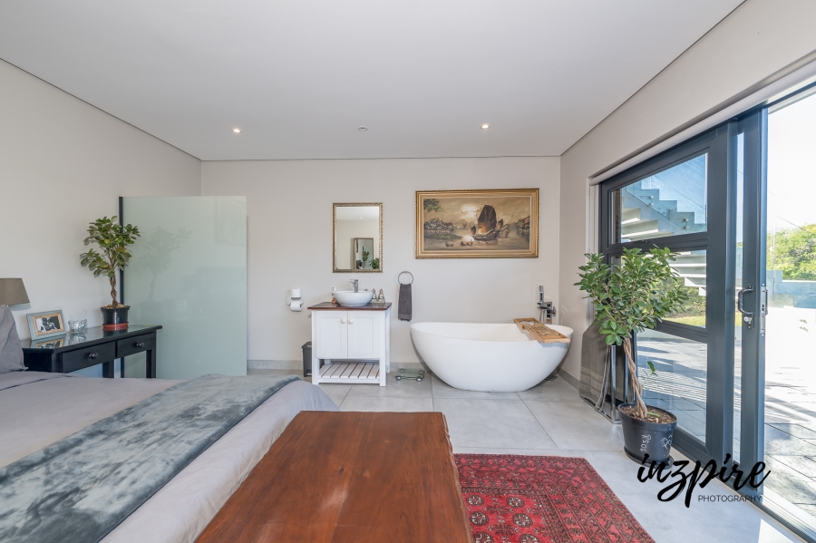 4 Bedroom Property for Sale in Dana Bay Western Cape